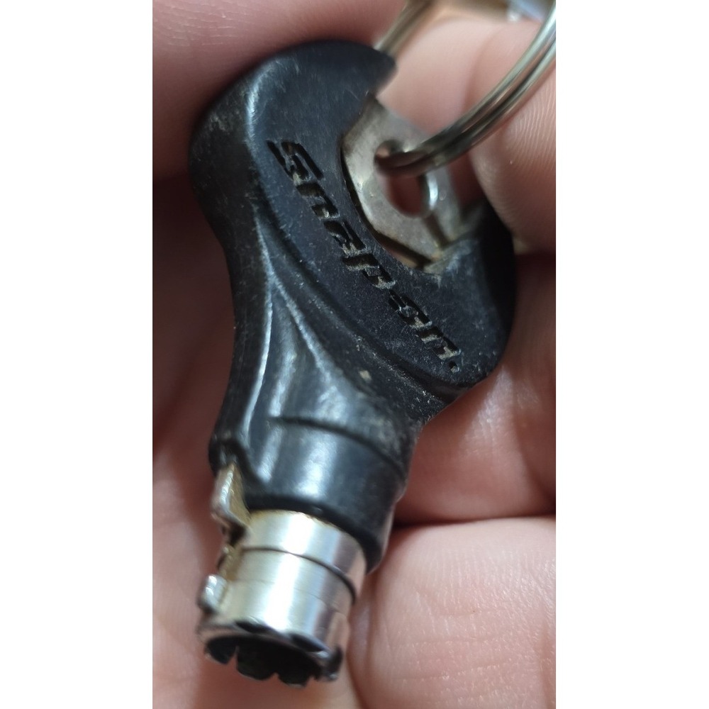 Snap On Flank Drive Plus Tool Box Key - Picture 5 of 7